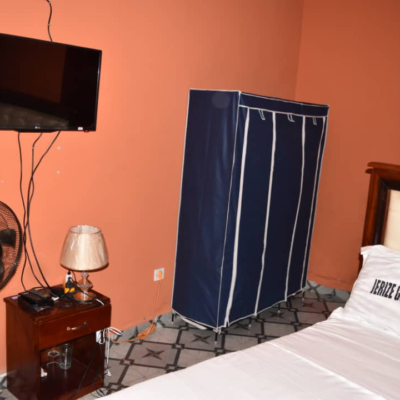 vlcsnap-2022-07-22-12h38m34s240